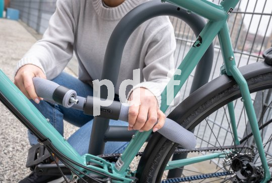 Fahrrad wird an Parker angeschlossen