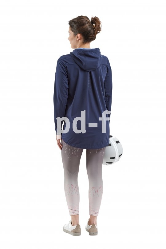 Für 2020 bietet Hersteller Vaude eine neue Bekleidungskollektion für Radfahrerinnen an. Bio-Baumwolle, Recycling-Polyester und etwas Elasthan sind die Bestandteile, hoher Nutzwert und viel Schick das angestrebte Ergebnis.