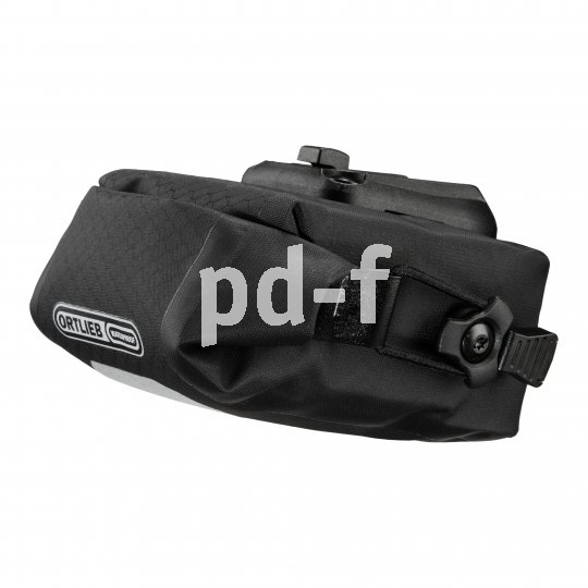 Eine gute Tasche unter dem Sattel kann die Lösung für viele Probleme unterwegs in sich tragen: Reserveschlauch, Flickzeug, Multitool, Riegel, Lappen usw.