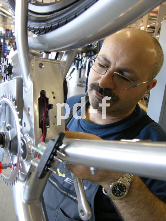 Die Bildunterschrift wird in Bälde eingefügt. Sie können uns aber gern auch per E-Mail oder Telefon kontaktieren, wir helfen gerne weiter.