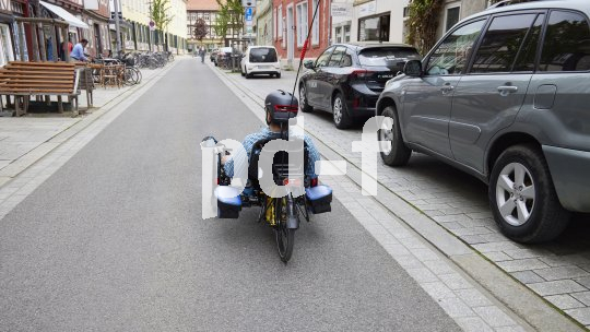 Die Bildunterschrift wird in Bälde eingefügt. Sie können uns aber gern auch per E-Mail oder Telefon kontaktieren, wir helfen gerne weiter.