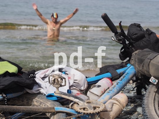 Hier liegt eindeutig das Fahrrad im Vordergrund.