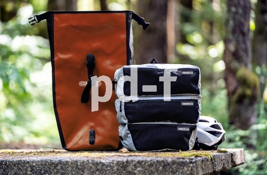 Ordnung in die beliebten wasserdichten Packtaschen bringt Hersteller Ortlieb mit den "Packing Cubes": Drei übereinander passende Einsätze zur praktischen Aufteilung des Gepäcks. Übersicht ist alles.