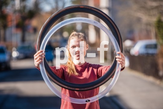 Die Bildunterschrift wird in Bälde eingefügt. Sie können uns aber gern auch per E-Mail oder Telefon kontaktieren, wir helfen gerne weiter.