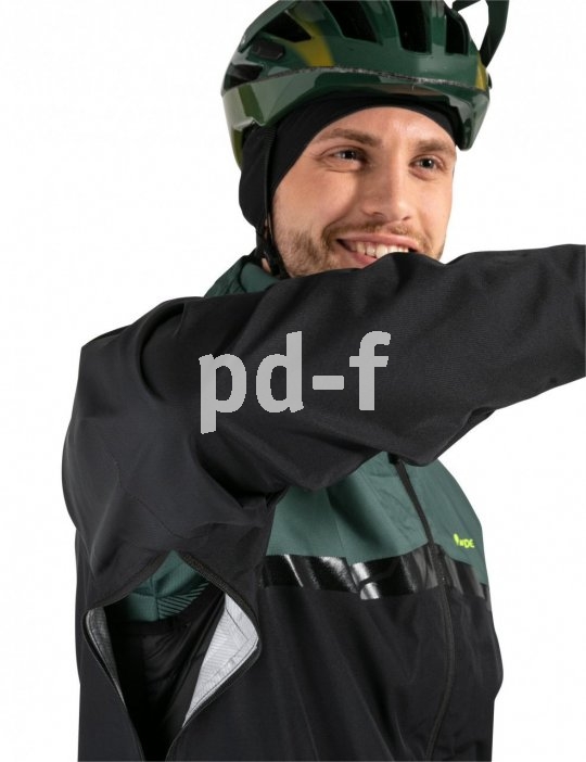 Gute Radbekleidung ist körpernah und dennoch bewegungsfreundlich geschnitten. Verschiedenen Schichten und Lüftungsöffnungen ermöglichen ein effektives Wärmemanagement.