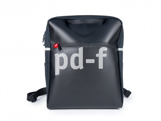 Schön speziell: In ihren Maßen genau auf Nutzer eines Brompton-Faltrades zugeschnitten ist diese Packtaschen/Rucksack-Kombination aus Recycling-Material. Trägt sich gut auf dem Rücken und passt beim aufgebauten Rad exakt über das Vorderrad (Modell "Bote" von Fahrer Berlin).