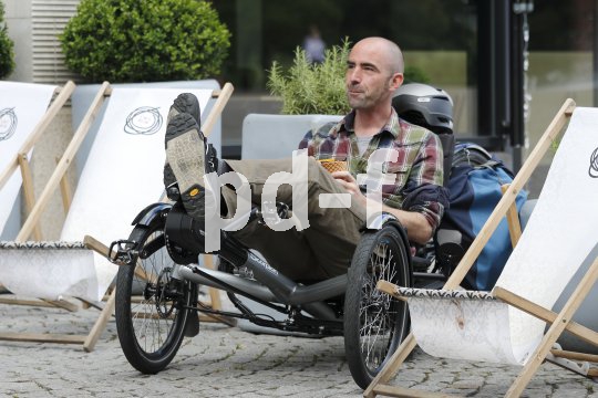 Die Bildunterschrift wird in Bälde eingefügt. Sie können uns aber gern auch per E-Mail oder Telefon kontaktieren, wir helfen gerne weiter.