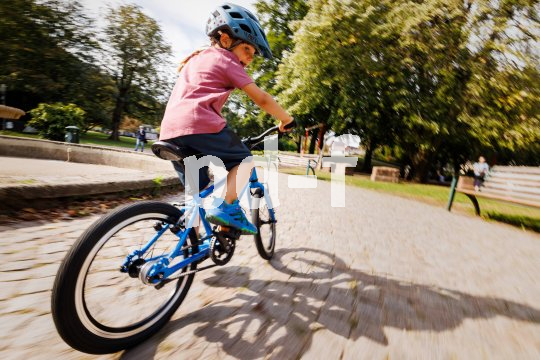 Die Bildunterschrift wird in Bälde eingefügt. Sie können uns aber gern auch per E-Mail oder Telefon kontaktieren, wir helfen gerne weiter.