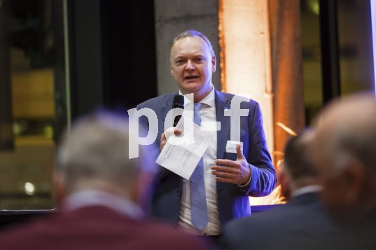 Die Bildunterschrift wird in Bälde eingefügt. Sie können uns aber gern auch per E-Mail oder Telefon kontaktieren, wir helfen gerne weiter.