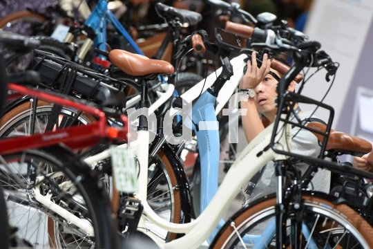 Die Bildunterschrift wird in Bälde eingefügt. Sie können uns aber gern auch per E-Mail oder Telefon kontaktieren, wir helfen gerne weiter.