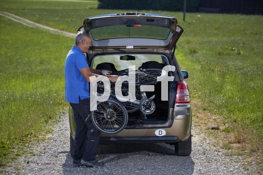 Die Bildunterschrift wird in Bälde eingefügt. Sie können uns aber gern auch per E-Mail oder Telefon kontaktieren, wir helfen gerne weiter.