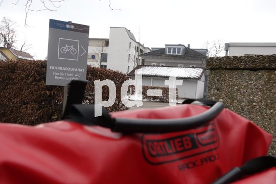 Die Bildunterschrift wird in Bälde eingefügt. Sie können uns aber gern auch per E-Mail oder Telefon kontaktieren, wir helfen gerne weiter.