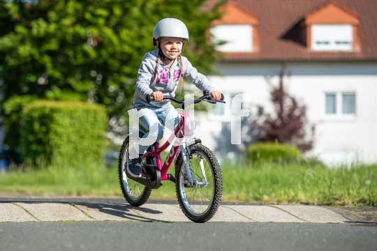 Die Bildunterschrift wird in Bälde eingefügt. Sie können uns aber gern auch per E-Mail oder Telefon kontaktieren, wir helfen gerne weiter.