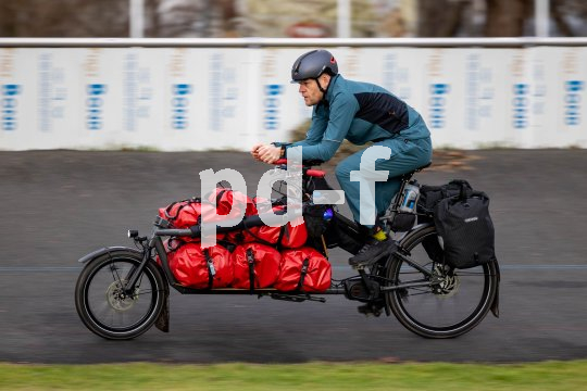 Die Bildunterschrift wird in Bälde eingefügt. Sie können uns aber gern auch per E-Mail oder Telefon kontaktieren, wir helfen gerne weiter.