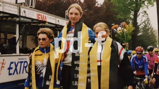 Die Bildunterschrift wird in Bälde eingefügt. Sie können uns aber gern auch per E-Mail oder Telefon kontaktieren, wir helfen gerne weiter.