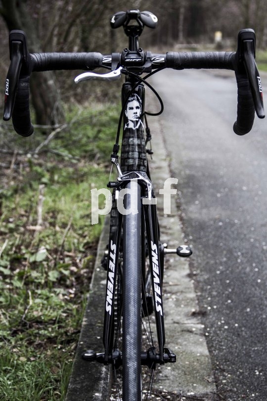 Die Bildunterschrift wird in Bälde eingefügt. Sie können uns aber gern auch per E-Mail oder Telefon kontaktieren, wir helfen gerne weiter.