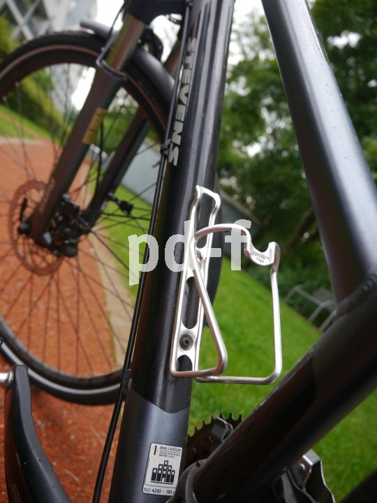 Als Ganzes wie in Teilen unterliegt ein Fahrrad Regelungen, nach denen es unterschiedlichste normierte Anforderungen erfüllen muss. Prüfstände sorgen für eine regelmäßige Überprüfung.