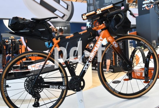 Die Bildunterschrift wird in Bälde eingefügt. Sie können uns aber gern auch per E-Mail oder Telefon kontaktieren, wir helfen gerne weiter.