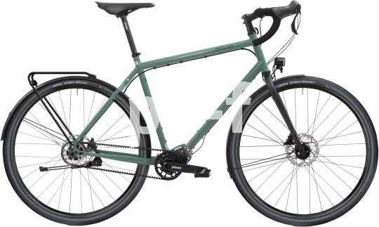 Schutzbleche, integrierter Gepäckträger, Beleuchtung, Ständer, Riemenantrieb - so sieht ein hochwertiges, wartungsarmes Pendlerfahrrad aus. Mit dem man nicht unbedingt langsam unterwegs sein muss.