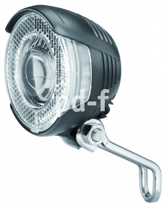 Auch LED-Strahler im unteren Preisbereich gehen weit über die Helligkeit hinaus, die der Gesetzgeber für Fahrradlampen fordert.