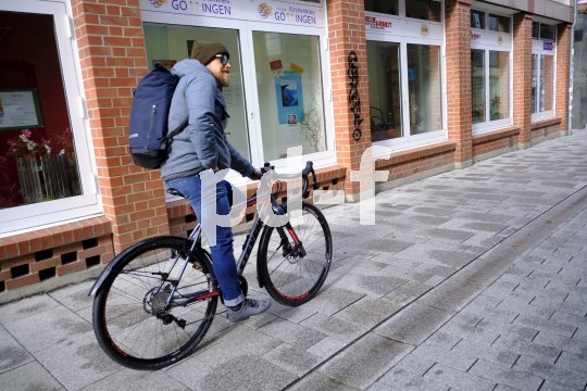 Die Bildunterschrift wird in Bälde eingefügt. Sie können uns aber gern auch per E-Mail oder Telefon kontaktieren, wir helfen gerne weiter.