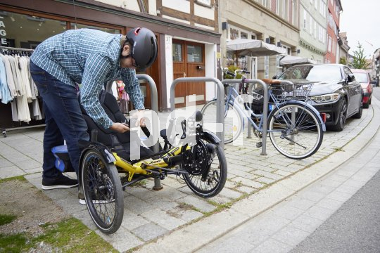 Die Bildunterschrift wird in Bälde eingefügt. Sie können uns aber gern auch per E-Mail oder Telefon kontaktieren, wir helfen gerne weiter.