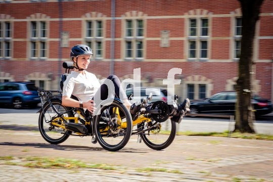 Das Aufkommen der elektrischen Unterstützung gibt allen etwas schwereren Fahrradkonzepten Rückenwind. So auch dem Liegedreirad; hier ein Modell von Hersteller HP Velotechnik.
