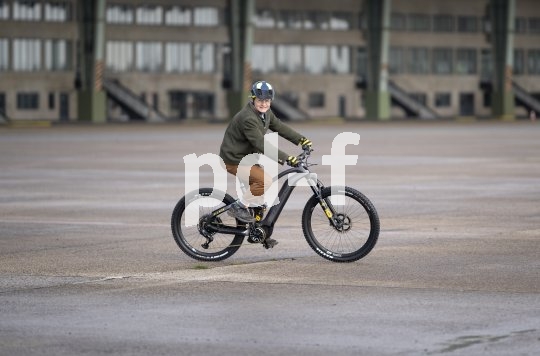 Die Bildunterschrift wird in Bälde eingefügt. Sie können uns aber gern auch per E-Mail oder Telefon kontaktieren, wir helfen gerne weiter.