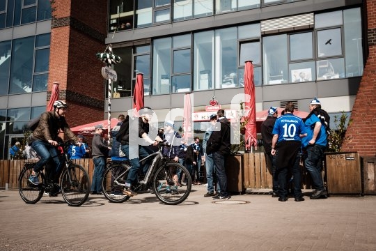 Mit dem E-Bike zum Fußballstadion bietet gerade bei An- und Abreise viele Vorteile.