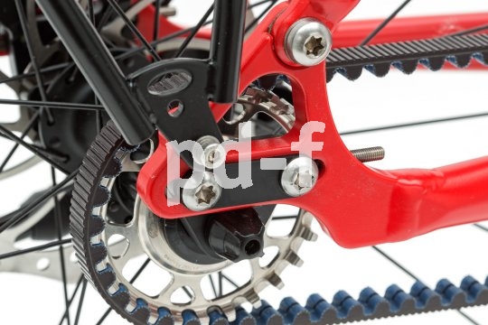 Die Firma Velotraum bietet ihren Kunden die Möglichkeit, sich ein Rad mit Zentralantrieb und Zahnriemen zusammenzustellen.