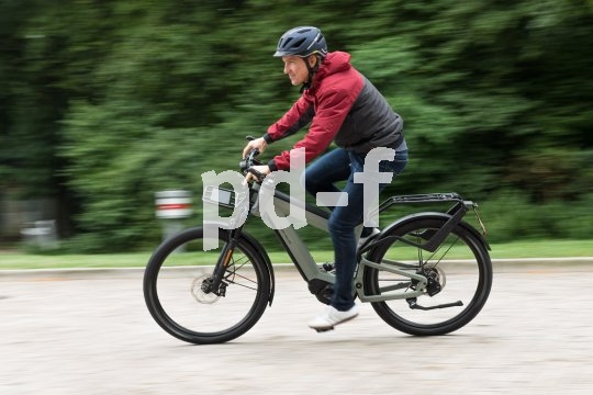 Das "Superdelite GT Rohloff HS mit GX-Option" ist die neueste Version des erfolgreichen Delite von Hersteller Riese & Müller. Es ist bei Bedarf auch in der schnellen Klasse unterwegs.