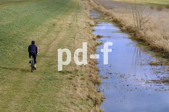 Die Bildunterschrift wird in Bälde eingefügt. Sie können uns aber gern auch per E-Mail oder Telefon kontaktieren, wir helfen gerne weiter.