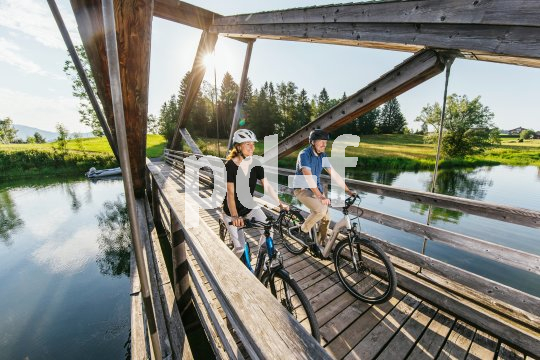 Die Bildunterschrift wird in Bälde eingefügt. Sie können uns aber gern auch per E-Mail oder Telefon kontaktieren, wir helfen gerne weiter.