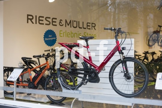 Die Bildunterschrift wird in Bälde eingefügt. Sie können uns aber gern auch per E-Mail oder Telefon kontaktieren, wir helfen gerne weiter.