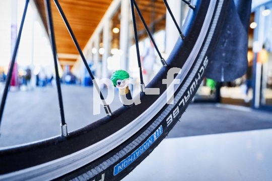 Die Bildunterschrift wird in Bälde eingefügt. Sie können uns aber gern auch per E-Mail oder Telefon kontaktieren, wir helfen gerne weiter.