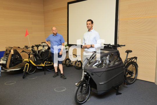 Die Bildunterschrift wird in Bälde eingefügt. Sie können uns aber gern auch per E-Mail oder Telefon kontaktieren, wir helfen gerne weiter.