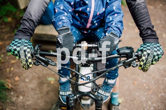 Die Bildunterschrift wird in Bälde eingefügt. Sie können uns aber gern auch per E-Mail oder Telefon kontaktieren, wir helfen gerne weiter.