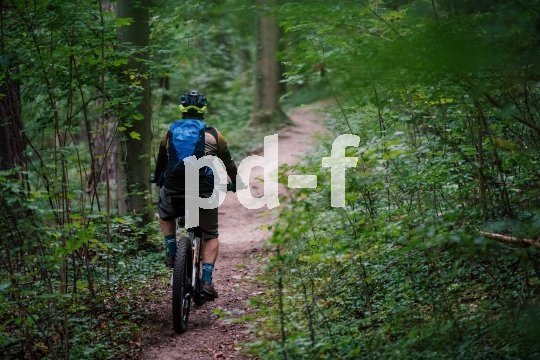 Die Bildunterschrift wird in Bälde eingefügt. Sie können uns aber gern auch per E-Mail oder Telefon kontaktieren, wir helfen gerne weiter.