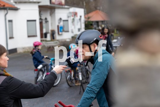 Die Bildunterschrift wird in Bälde eingefügt. Sie können uns aber gern auch per E-Mail oder Telefon kontaktieren, wir helfen gerne weiter.