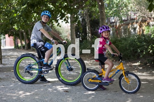 Fatbike oder Spielrad? Nie zuvor standen Kindern und Jugendlichen Fahrräder in so vielen Variationen zur Verfügung.