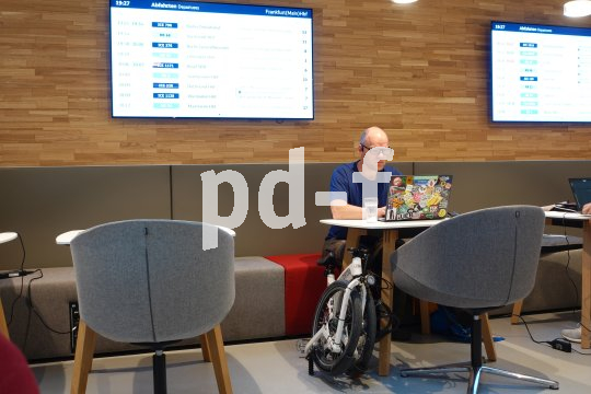 Die Bildunterschrift wird in Bälde eingefügt. Sie können uns aber gern auch per E-Mail oder Telefon kontaktieren, wir helfen gerne weiter.