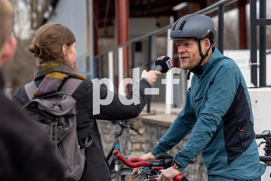 Die Bildunterschrift wird in Bälde eingefügt. Sie können uns aber gern auch per E-Mail oder Telefon kontaktieren, wir helfen gerne weiter.