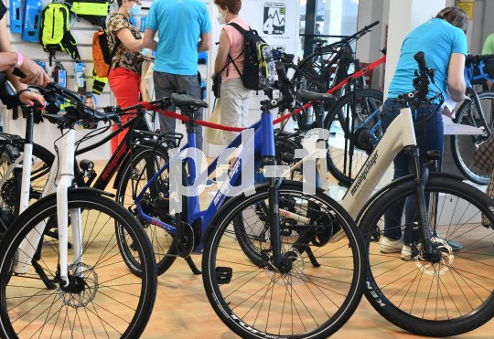 Die Bildunterschrift wird in Bälde eingefügt. Sie können uns aber gern auch per E-Mail oder Telefon kontaktieren, wir helfen gerne weiter.