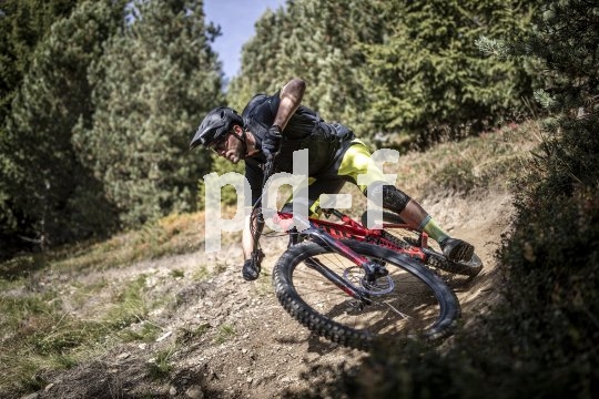 Die Bildunterschrift wird in Bälde eingefügt. Sie können uns aber gern auch per E-Mail oder Telefon kontaktieren, wir helfen gerne weiter.