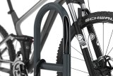 Fahrradparker mit integriertem STahlseil