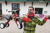 Kinderfahrzeug in FC Bayern Design
